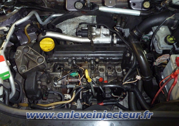 Injektoren ausziehen aus Renault / Nissan /
                Dacia mit 1.5 Motoren